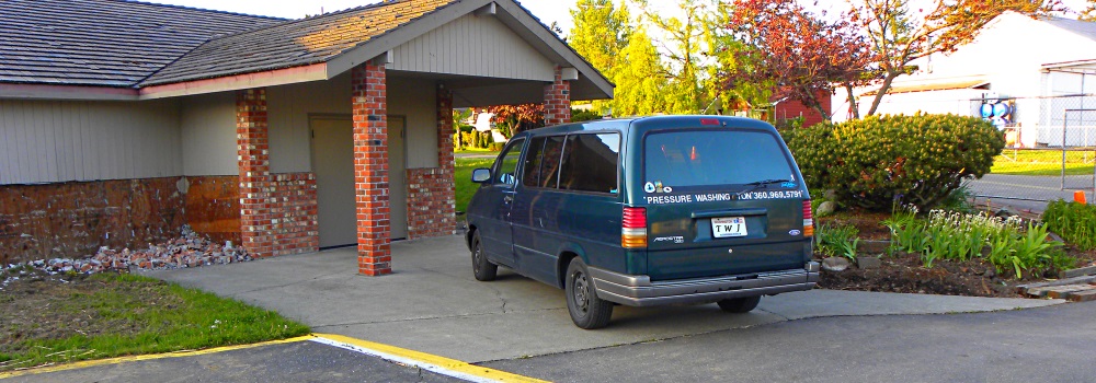 A Wayfarer&prime;s Wheels1994 Aerostar