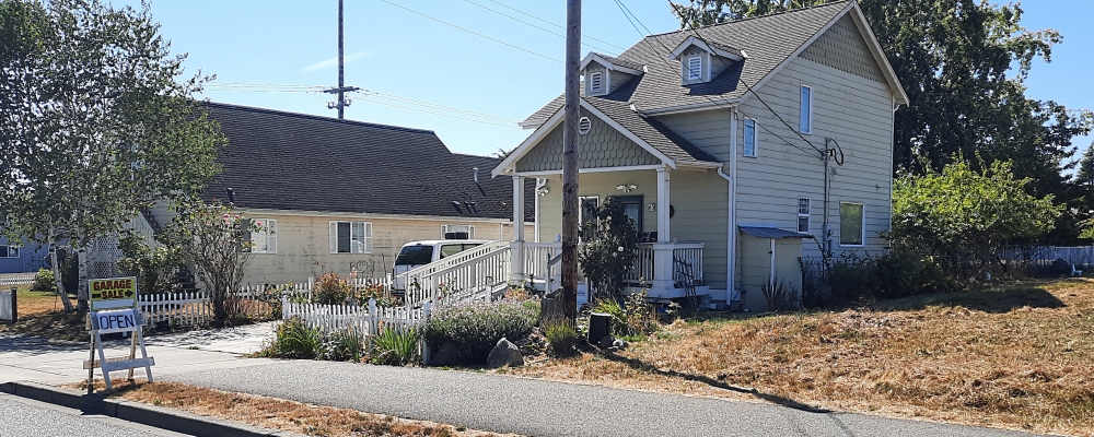 A Wayfarer&prime;s Work atThe Oak Harbor House