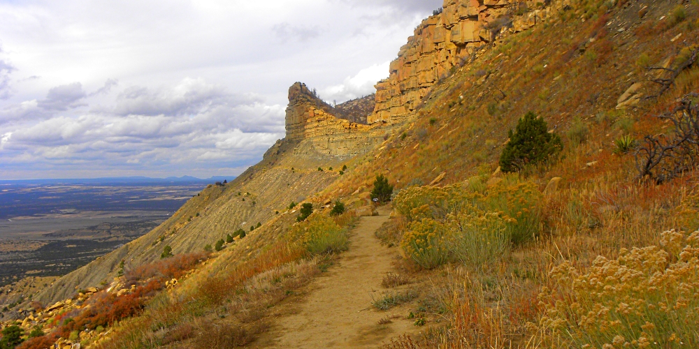 The Anasazi Cultureat Mesa Verde Ruins