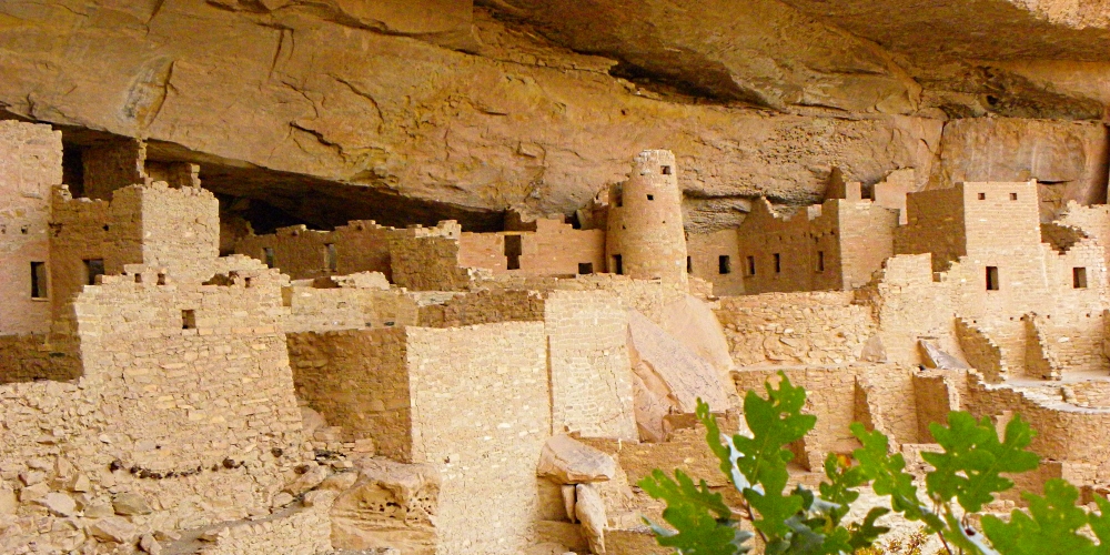 The Anasazi Cultureat Mesa Verde Ruins