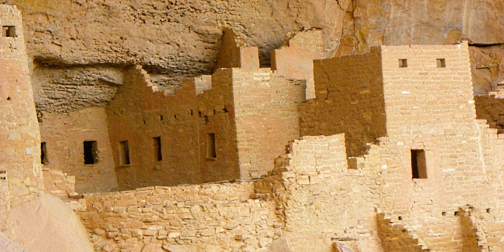 The Anasazi Cultureat Mesa Verde Ruins