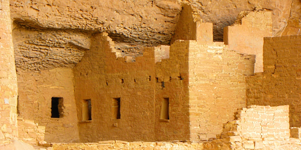 The Anasazi Cultureat Mesa Verde Ruins