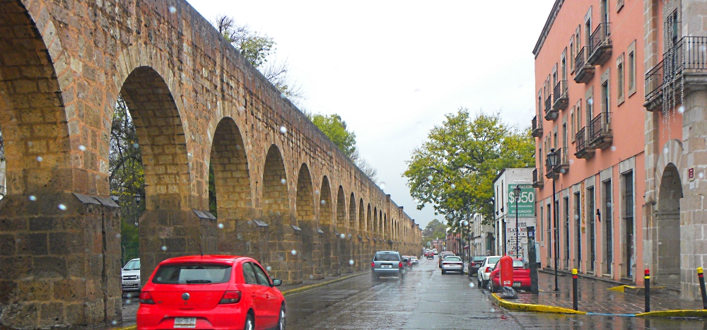 The Transcontinental Volcanic Mtns RegionThe Capital City