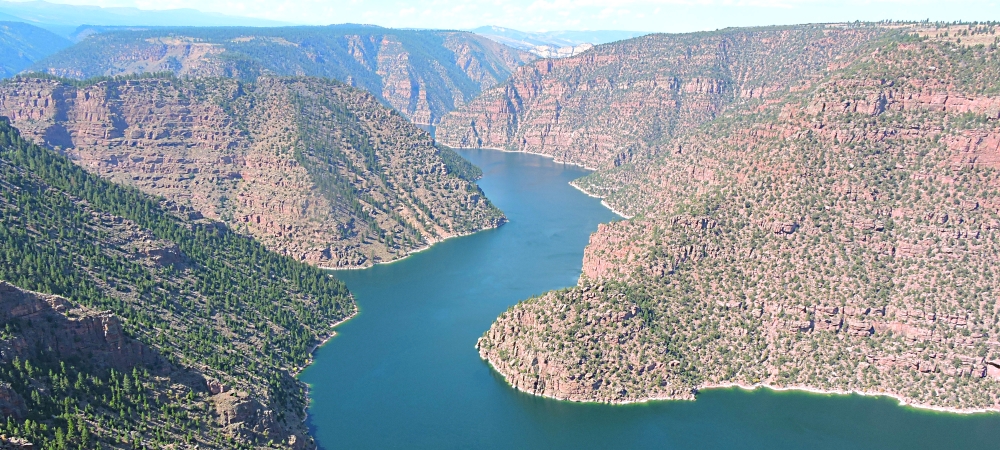 The Red CanyonEdge of Rim View Point