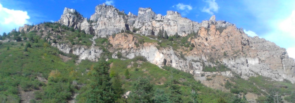 The Timpanogos CaveSurrounding Mountains