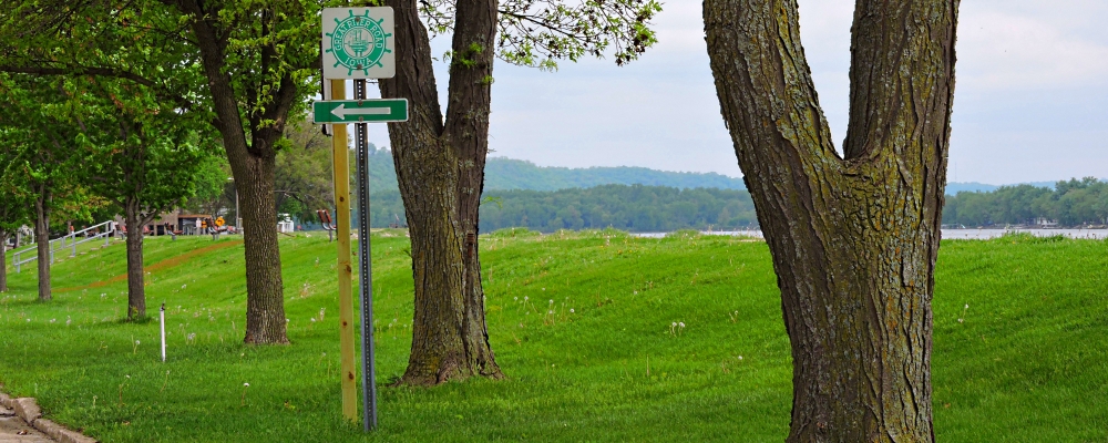 The MississippiGreat River Road