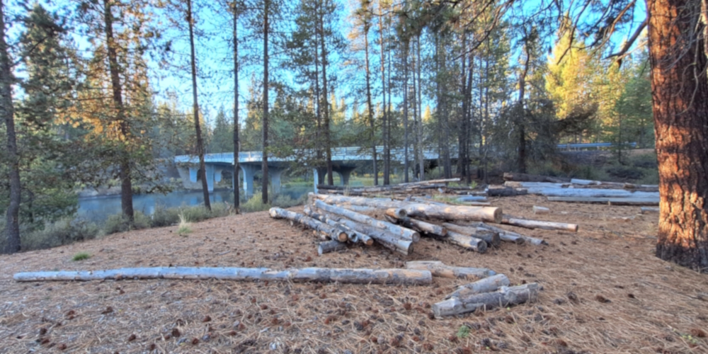 The Columbia Rive TributariesThe Deschutes River