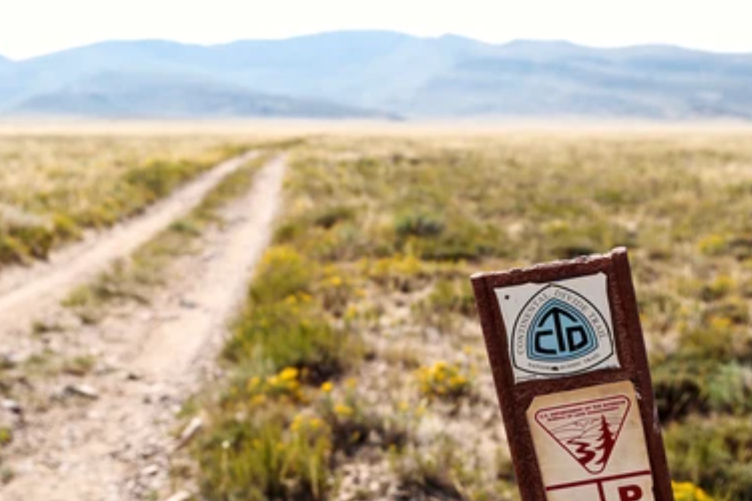 The North American Water Divides and BasinsThe Great Divide Basin