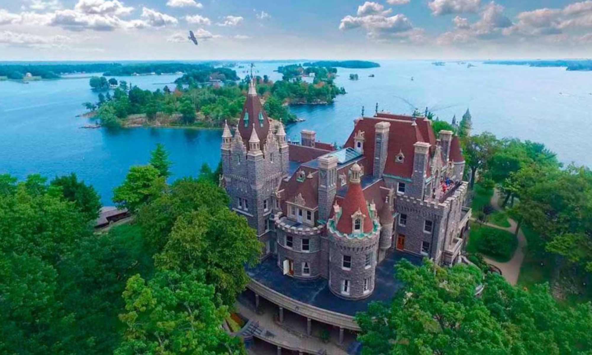 The North American Water Divides and BasinsThe St Lawerance Divide