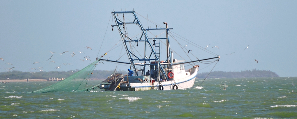 The Modern Man: BoatTexas: Fishing Trawler