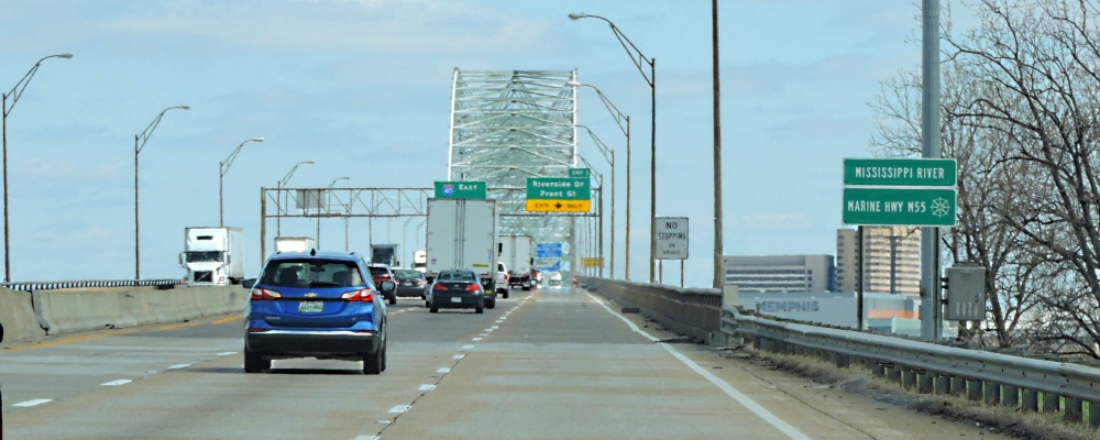 The Arch BridgesHernando de Soto Bridge