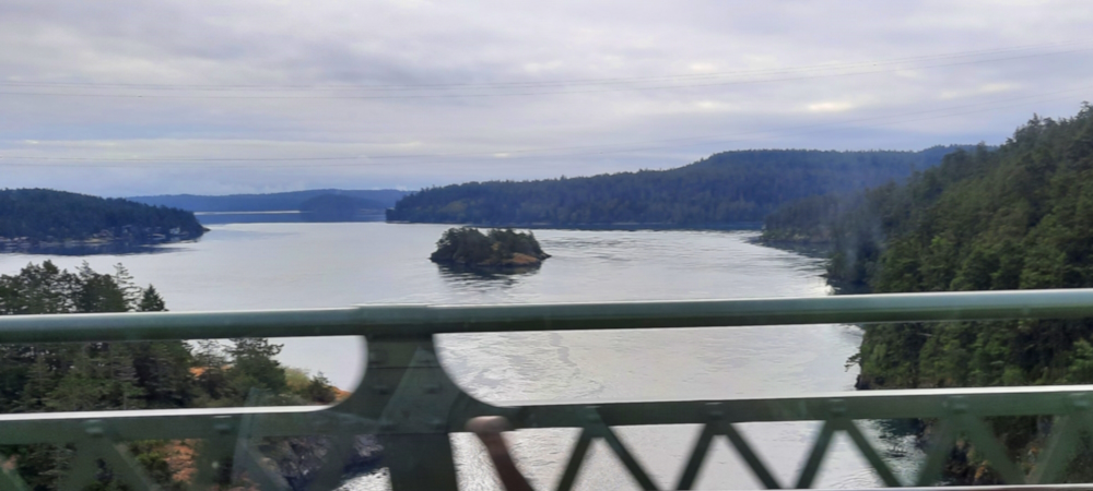 The Cantilever BridgesThe Deception Pass Bridge