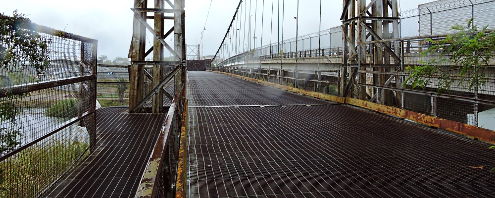 The Suspension BridgesThe Roma International  Bridge