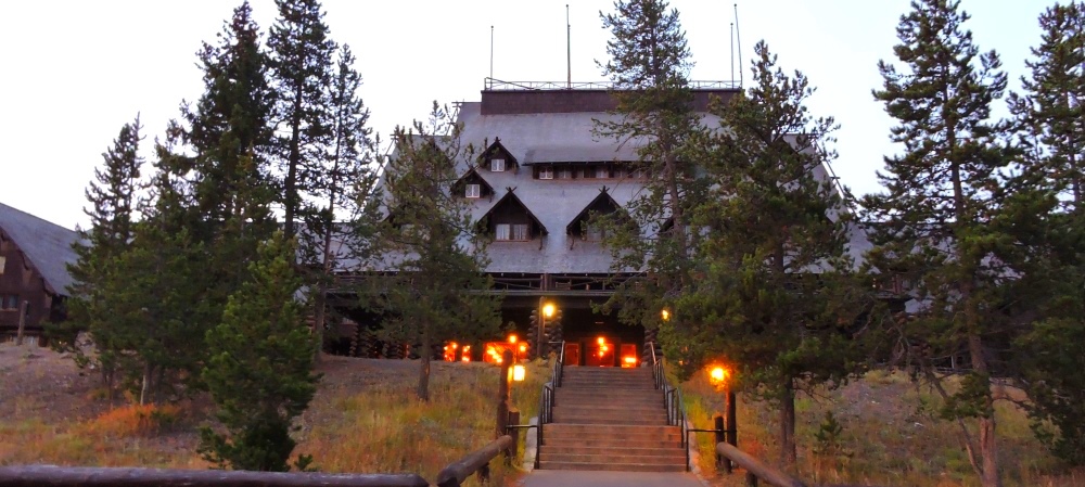 The Grand LodgesThe Old Faithful Inn