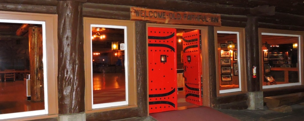 The Grand LodgesThe Old Faithful Inn