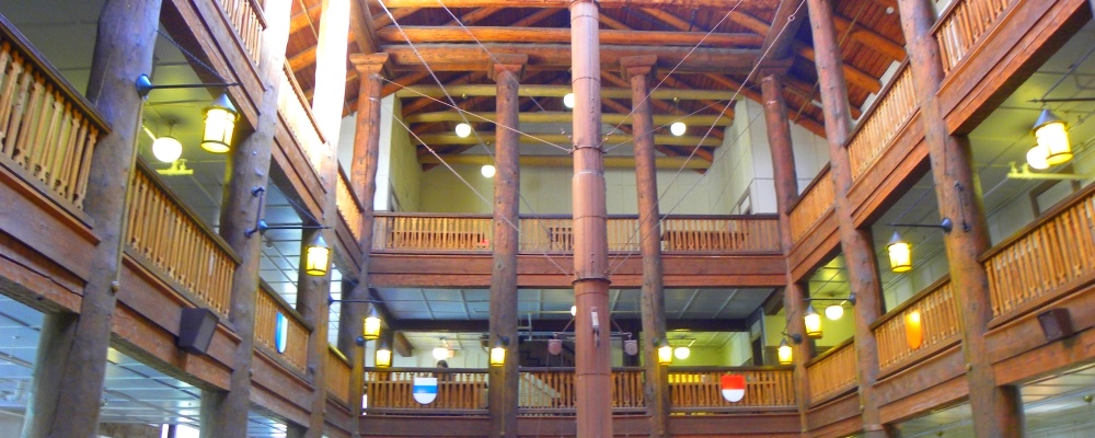 The Grand LodgesThe Many Glacier Hotel