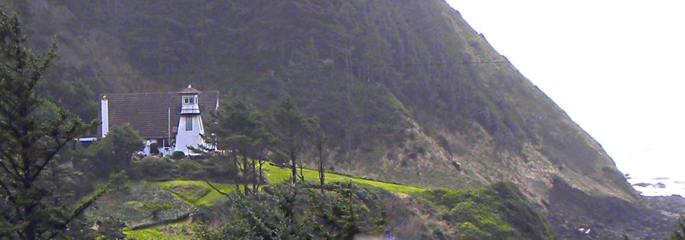 The Lights of OregonThe Clef of the Rock Light