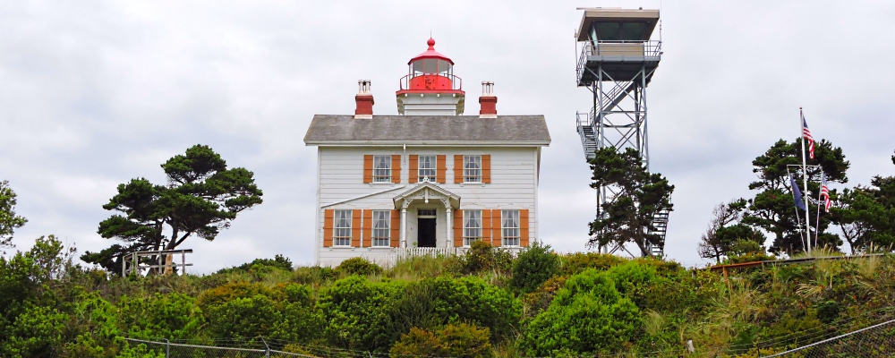 The Lights of OregonYaquina Bay Light