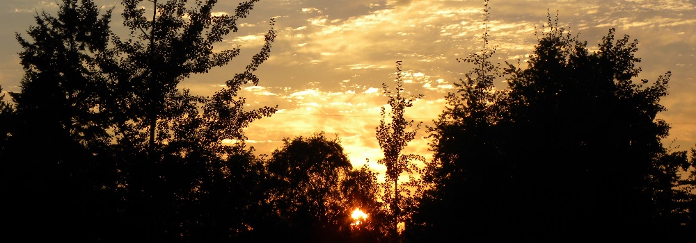The August Sunglow at theOak Harbor Kingdom Hall