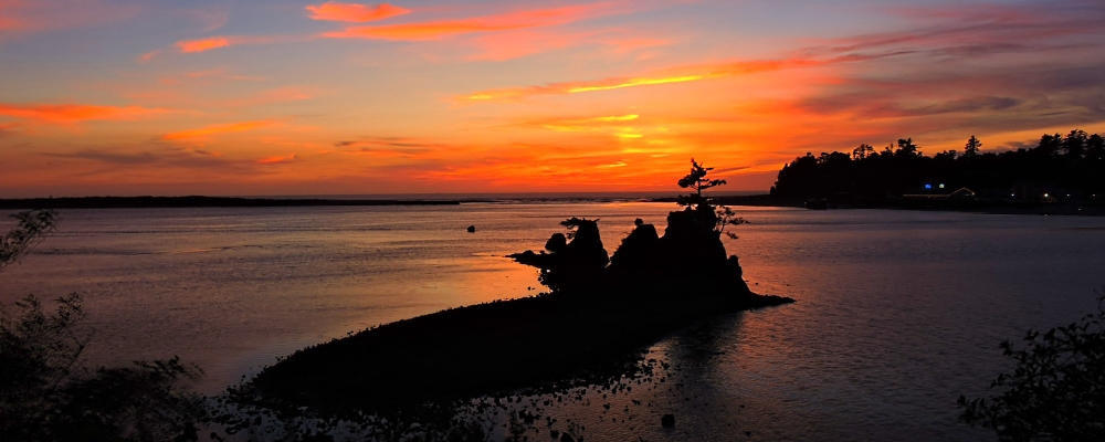 The 2019 JourneyAugust Sunglow