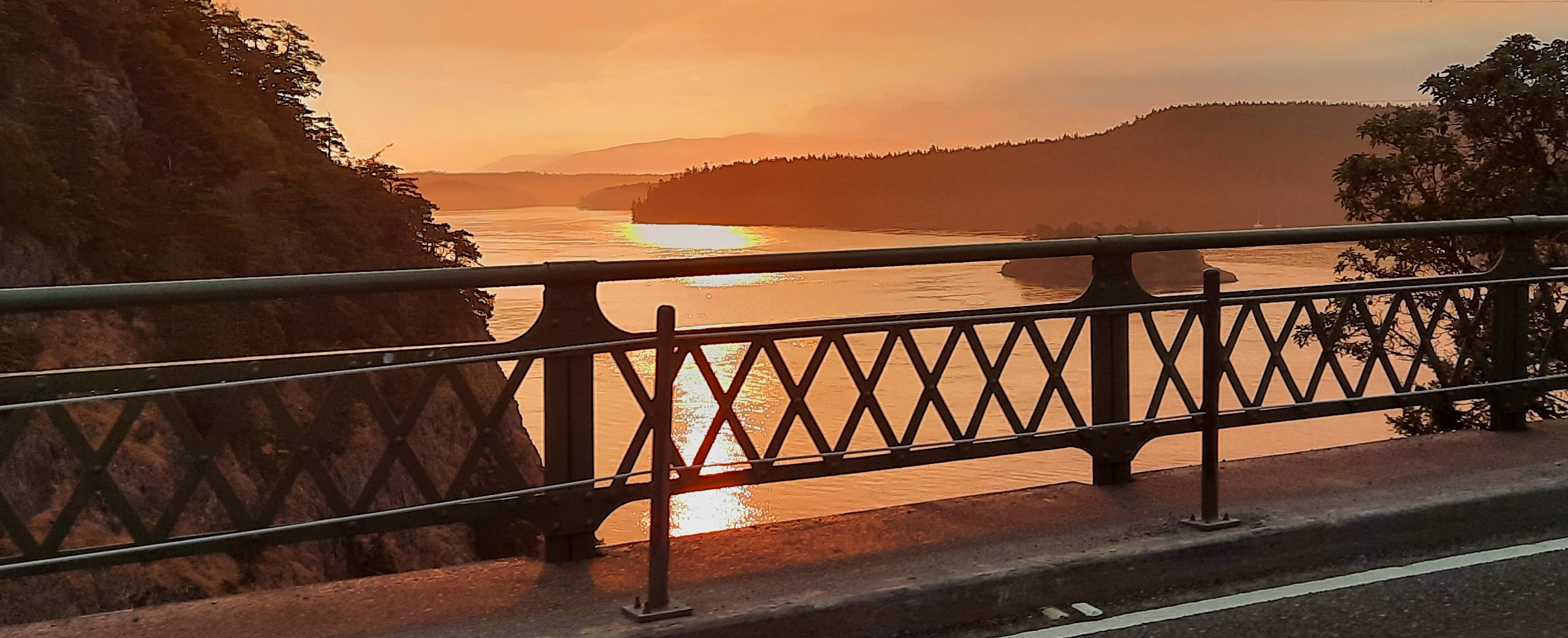 The Roadpath JourneysThe West Coast Scenic Route, Washington